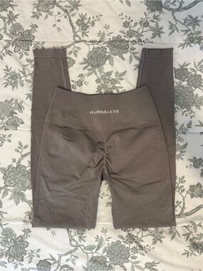 Alphalete Amplify Taupe Scrunch High-Waist Leggings